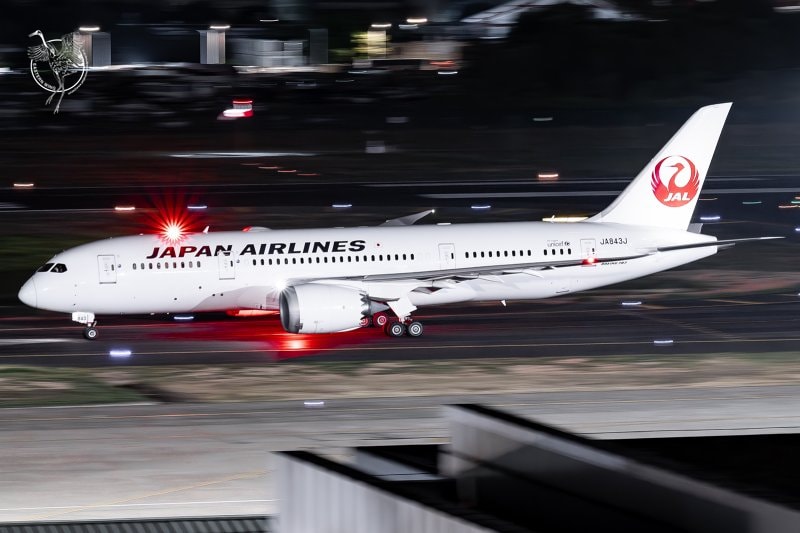 787